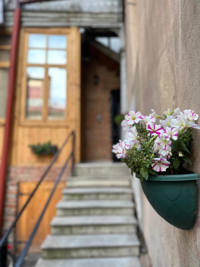 Salalak Apartman Tbiliszi Kültér fotó